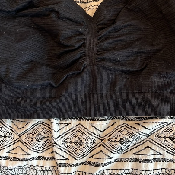 Kindred Bravely nursing/hands free pumping bra - Picture 2 of 6